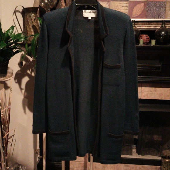 FINAL PRICE Peruvian Connection 100% Alpaca Forest Green Sweater w Black Trim - Picture 3 of 16